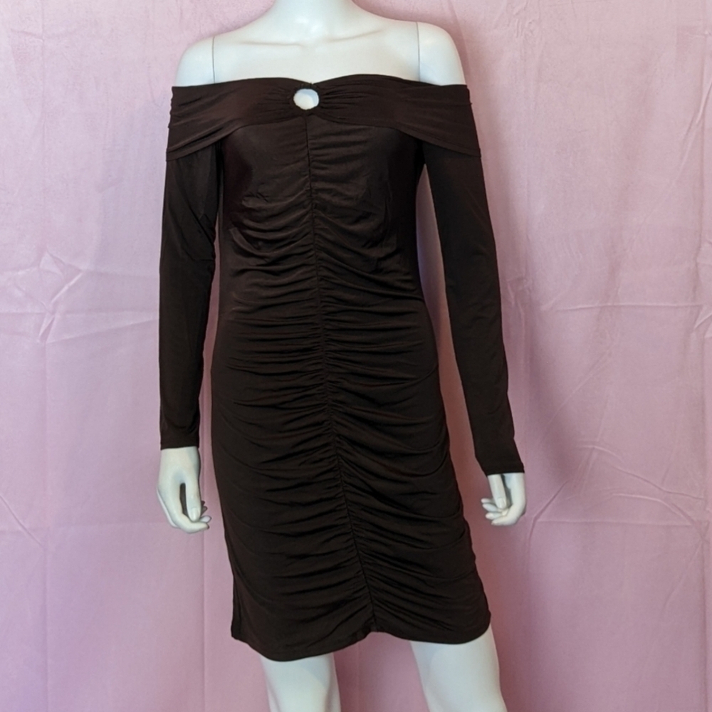 PrettyLittleThing Chocolate Ring Detail Bardot Slinky Bodycon Dress size 10